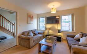 Newcastle City Centre Spacious Town House Free Parking And Wifi